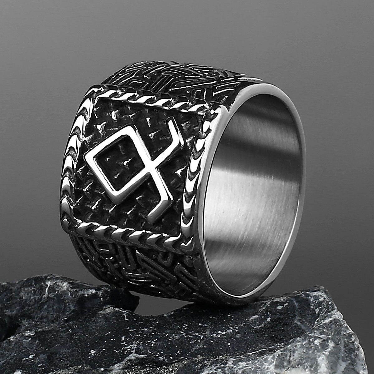 Goth Odin Rune Ring